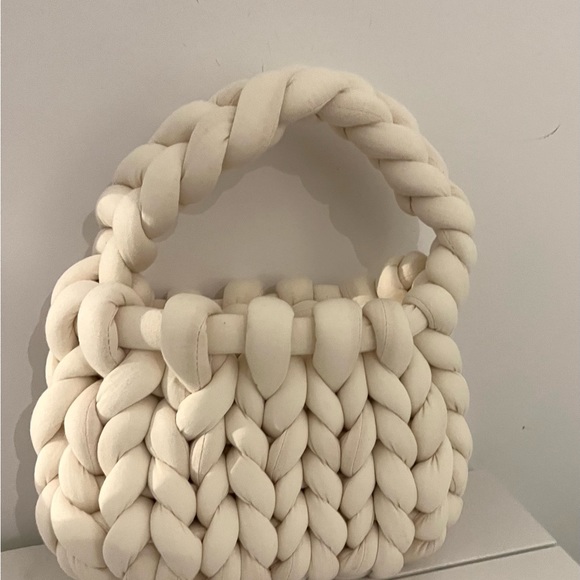 Handmade chunky yarn bag - small - Picture 5 of 6